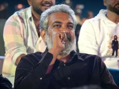 Pics Leaked! Rajamouli Must Be Careful!