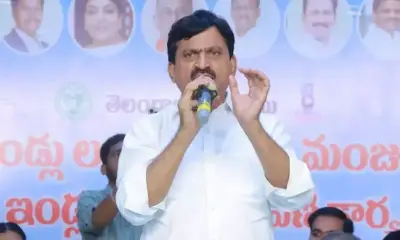 కేసీఆర్ ను 'కాకి' తో పోల్చిన మంత్రి పొంగులేటి