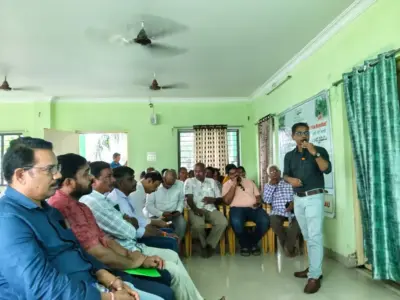 ఆయిల్ పామ్ సాగుపై రైతులకు అవగాహన కల్పించిన ఐఐఓపీఆర్ శాస్త్రవేత్తలు