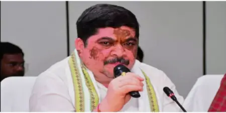 ప్రభుత్వ పాఠశాలలను బలోపేతం చేసి గ్రామాల్లో విద్యార్థుల సంఖ్య పెంచేందుకు చర్యలు.. మంత్రి పొన్నం