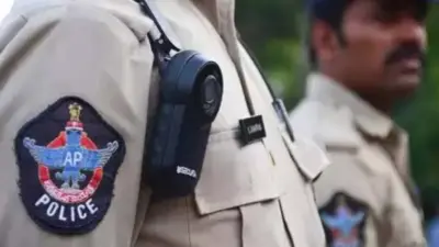 Police Firing | పోలీసుల కాల్పుల్లో నిందితుడికి గాయాలు