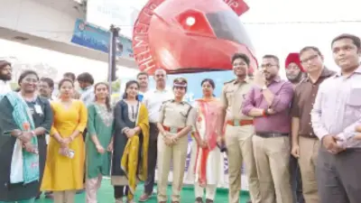 Medicover unveils giant helmet to promote road safety