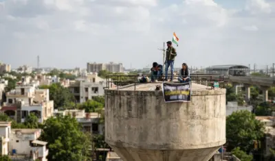 Jaipur: छात्र संघ चुनाव की मांग पर पानी की टंकी पर चढ़े NSUI कार्यकर्ताओं का आमरण अनशन
