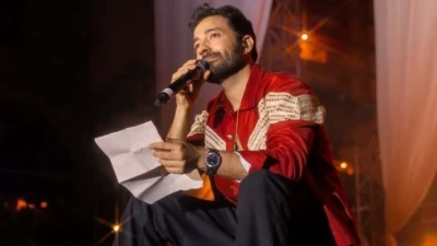 Paresh Pahuja on his viral song Dooron Dooron, doing Nazdeekiyan: It's surreal to be leading a Karan Johar project