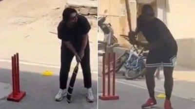 WATCH: Tim David, Romario Playing Gully Cricket On Delhi Streets In Scorching 45°C
