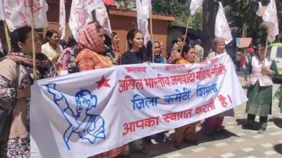 शिमला में महिलाओं का विरोध प्रदर्शन जारी, कमला नेहरू अस्पताल से महिला OPD हटाए जाने से बढ़ी नाराजगी