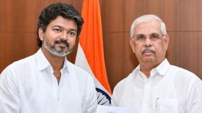 TVK Vijay: விஜய் தான் முதல்வர்.. மக்கள் தீர்ப்புக்கு குறுக்கே நிற்காதீங்க.. ஆளுநருக்கு கடும் கண்டனம்!