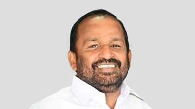 പാരിതോഷികങ്ങള്‍ നല്‍കി വോട്ടര്‍മാരെ സ്വാധീനിക്കല്‍; ജാഗ്രതാ സമിതി രൂപീകരിച്ച്‌ കോണ്‍ഗ്രസ്
