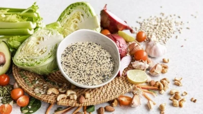 Longevity doctor says not protein, but this overlooked 'nutrient' plays a bigger role in ageing well: 'Get 30-40g daily'