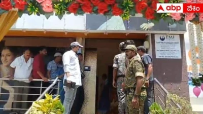 Karimnagar Robbery: కరీంనగర్‌లో పట్టపగలే దోపిడీ.. జ్యువెలరీ షాపులో కాల్పులు జరిపి బంగారం ఎత్తుకెళ్లిన గ్యాంగ్