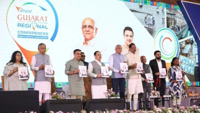 सूरत में वाइब्रेंट गुजरात कॉन्फ्रेंस का समापन, ₹3.53 लाख करोड़ के 2,792 MoU साइन