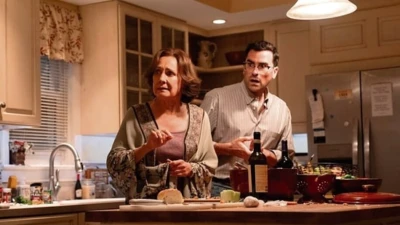 Big Mistakes Review: Dan Levy's Chaotic Crime Comedy Lands Laughs but Loses Logic