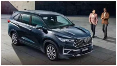 Toyota Innova Hycross: 2 லட்சம் கார்கள் விற்பனை; பட்டையை கிளப்பும் இன்னோவா ஹைக்ராஸ்; வாங்குபவர்களை கவர்ந்தது எப்படி.?