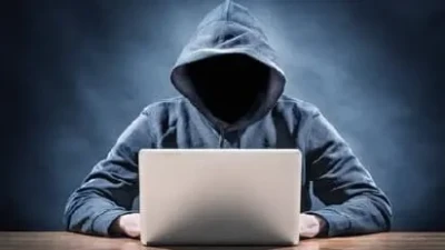 ఒంటరి వ్యక్తులే లక్ష్యంగా సైబర్ నేరగాళ్ల కొత్త మోసం