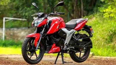 Two Wheeler Sale: மின்சார பிரிவிலும் மிரட்டும் TVS - மார்ச்சில் பைக் விற்பனையில் முதலிடம் யாருக்கு? ஹீரோ Vs ஹோண்டா