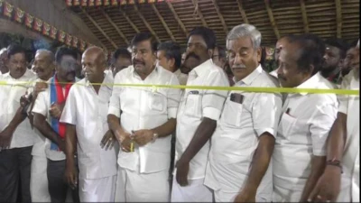 KN Nehru: திருச்சி மேற்கில் தேர்தல் பணிமுனை அலுவலகத்தை திறந்து வைத்த அமைச்சர் கே.என்.நேரு!