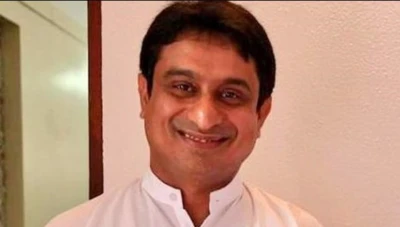 'बिन शर्ट' आंदोलनाप्रकरणी युवक काँग्रेसच्या राष्ट्रीय अध्यक्षांना अटक