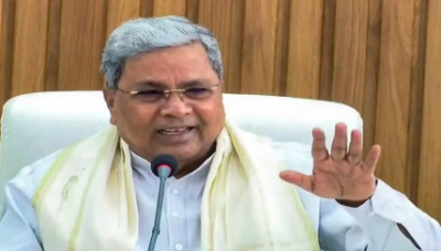ಕೇರಳ ಸಿಎಂ ರಾಜೀನಾಮೆ ನೀಡುತ್ತಿದ್ದಂತೆ ಸಿದ್ದರಾಮಯ್ಯ ಹೆಸರಿಗೆ ಮತ್ತೊಂದು ದಾಖಲೆ!