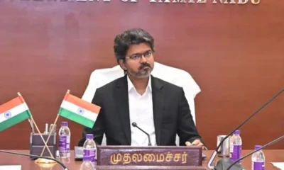 లంచ్ బాక్స్తో సెక్రటేరియట్కు.. సీఎం విజయ్ సింప్లిసిటీ