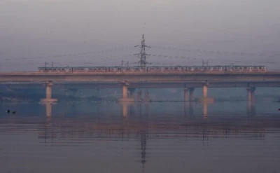 Delhi's air quality 'very poor', improvement predicted