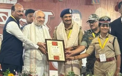 నక్సలిజం రహిత సమాజ నిర్మాణమే సంకల్పం