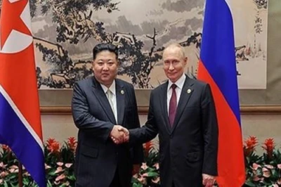North Korea sends congratulatory message to Russia on Victory Day