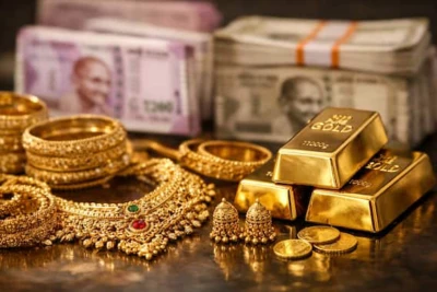 GOLD AND SILVER RATE TODAY : நகைப்பிரியர்களுக்கு குஷி.! தங்கம், வெள்ளி விலை மீண்டும் குறைந்தது.! இன்றைய விலை நிலவரம் என்ன தெரியுமா.?