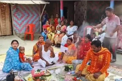 जीवित बेटी का श्राद्ध कर माता-पिता ने तोड़े सारे सामाजिक रिश्ते!