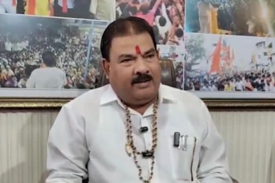 संजय गायकवाड यांचा रोहित पवार यांच्यावर बोचरी टीका: 'अजित दादांची जागा घेण्याचा हा प्रयत्न'