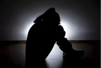 RAPE: మద్యం తాగించి.. బీటెక్‌ విద్యార్థినిపై అత్యాచారం