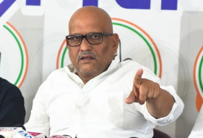 पंतप्रधान नरेंद्र मोदींबद्दल अपशब्द, काँग्रेसच्या अजय रायविरुद्ध एफआयआर