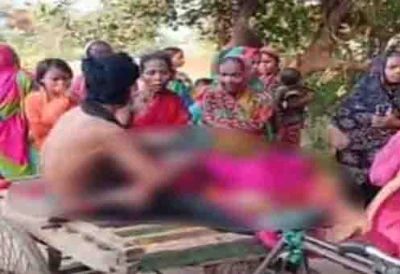 ଢେଙ୍କାନାଳ ଜିଲ୍ଲାରେ ଘଟିଛି ହୃଦୟ ବିଦାରକ ଘଟଣା : ମହିଳାଙ୍କୁ ଦୁଷ୍କର୍ମ ପରେ, ଟ୍ରଲିରେ ବୋହି ଡାକ୍ତରଖାନା ନେଲେ ସ୍ୱାମୀ