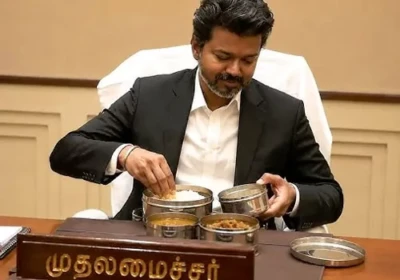 ఓరి మీ ఎలివేషన్లో...విజయ్ లంచ్ బాక్స్ వెనక...ఇంత మేటరుందా?