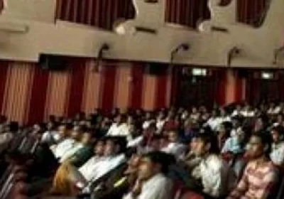 సాఫ్ట్ కోర్ వెబ్ సిరీస్‌లు..  సైకలాజికల్ వార్‌ఫేర్ ఆరోపణలు!