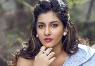 పోలీస్ స్టేషన్ మెట్లెక్కిన నటి విష్ణు ప్రియ.. ఎందుకంటే?