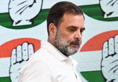 రాహుల్ గాంధీ విదేశీ పర్యటనలపై దుమారం
