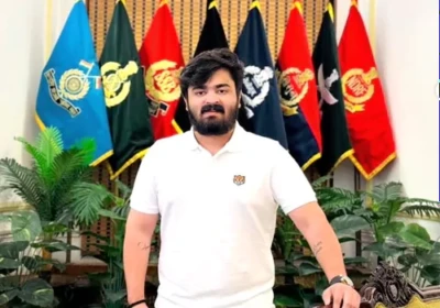 బండి భగీరథ్‌కు లుకౌట్‌ నోటీసులు...  పోలీసుల ముమ్మర తనిఖీలు