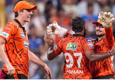 ఆర్సీబీపై సన్ రైజర్ విజయం.. అయినా మూడో స్థానానికే పరిమితం