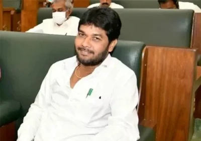 వైసీపీ ఎమ్మెల్సీ అనంతబాబుకు బిగ్ షాక్