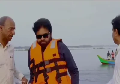 పుష్కర్ ఘాట్ నుంచి కోటిలింగాల ఘాట్ పవన్ పడవ ప్రయాణం.. ఎందుకంటే?