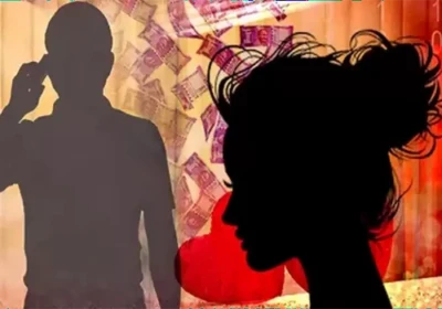 పంజాగుట్టలో ప్రభుత్వ ఉద్యోగిపై హనీ ట్రాప్
