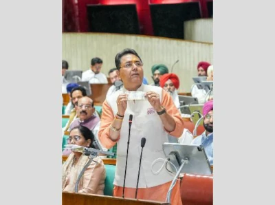 ਮਜ਼ਦੂਰ ਸਾਡੇ ਵਿਕਾਸ ਦੀ ਨੀਂਹ, ਅਮਨ ਅਰੋੜਾ ਵੱਲੋਂ ਮਈ-ਦਿਵਸ 'ਤੇ ਕਾਮਿਆਂ ਦੀ ਕਿਰਤ ਨੂੰ ਸਲਾਮ