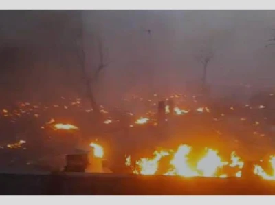 ਲਖਨਊ 'ਚ ਭਿਆਨਕ ਅਗਨੀਕਾਂਡ: 200 ਦੇ ਕਰੀਬ ਝੁੱਗੀਆਂ ਸੜ ਕੇ ਸੁਆਹ; ਸਿਲੰਡਰ ਧਮਾਕਿਆਂ ਨਾਲ ਦਹਿਲਿਆ ਇਲਾਕਾ