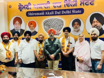 ਹਰੀ ਨਗਰ ਤੋਂ ਪ੍ਰਮੁੱਖ ਸਿੱਖ ਆਗੂਆਂ ਦੀ ਸ਼੍ਰੋਮਣੀ ਅਕਾਲੀ ਦਲ ਦਿੱਲੀ ਸਟੇਟ ਵਿੱਚ ਸ਼ਮੂਲੀਅਤ