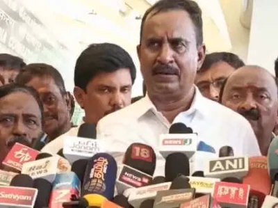 "பதவிக்காக ஆசைப்படவில்லை" - எஸ்.பி. வேலுமணி