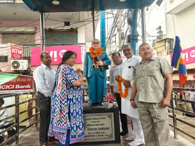 गाजियाबाद: महापौर सुनीता दयाल ने शहर में 2.85 करोड़ के विकास कार्यों का शिलान्यास किया