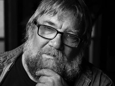 Tributes pour in for racing icon Michael Schumacher as namesake writer passes away