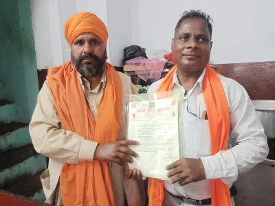 सहारनपुर में "वंदे मातरम् चौक" बनाने की मांग, महापौर को सौंपा ज्ञापन