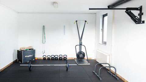 Here S How To Build Your Own Low Cost Gym At Home