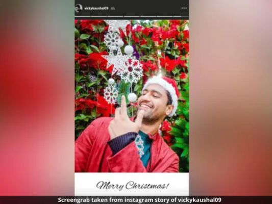 Christmas 2019 Greetings From Celebrities Starting From Vicky Kaushal Dailyaddaa Dailyhunt vicky kaushal dailyaddaa dailyhunt